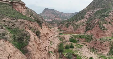 Aerial View Of Danxia Valley With Small Pond Vídeos de archivo 312930668