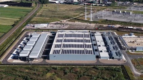 Aerial View of Data Center Campus at Groningen Westpoort Netherlands Vidéo 346534521