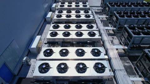 Aerial view of data center with ventilators, advanced technology cooling sy.. 動画素材 336512668