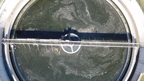 Aerial view of the dirty water surface of a sewage tank Vidéo 339281610