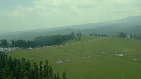 Aerial view of Doodhpathri, Budgam District, Kashmir Valley, Jammu and Kashmir Stockbeeldmateriaal 336745565