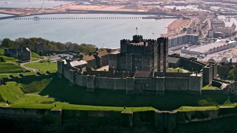 Aerial view of Dover Castle overlooking the Port of Dover 스톡 동영상 336375897