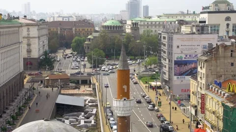 Aerial view of downtown Sofia showing the minaret of Banya Bashi Mosque and 스톡 동영상 328476847