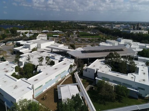 Aerial View of Dr. Phillips High School in Orlando, Florida 库存影片 74118522