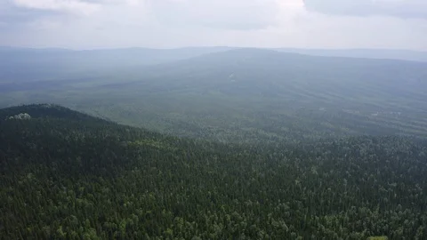 Aerial view. drone moving backward near rocky cliff Video stock 114166208