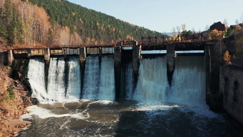 Aerial view; drone moving backward over the river rapids Stock Footage 117864793