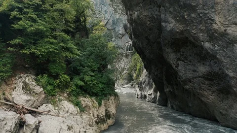 Aerial view; drone moving up over the river Stock Footage 118295207