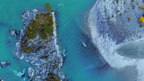 Aerial view of the drone on the road, forest, mountains river. Altay. Russia Video stock 140255451