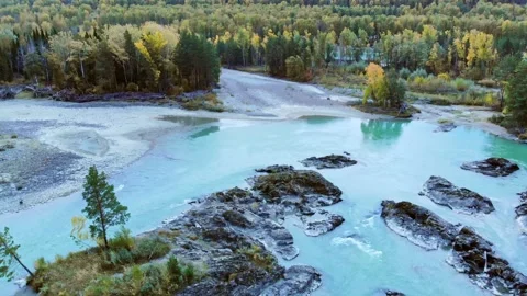 Aerial view of the drone on the road, forest, mountains river. Altay. Russia Video stock 140255530