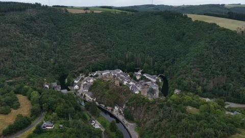 Aerial view of esch sur sure village in luxembourg Vidéo 337026899