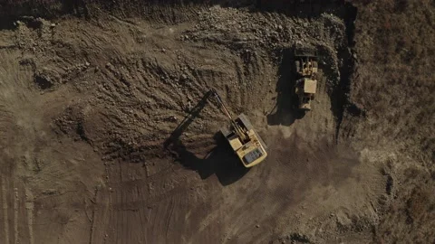Aerial view of excavators doing earth work at construction site Vídeos de archivo 196169068