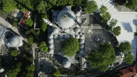 Aerial view of Eyup Sultan Mosque in Istanbul. Video stock 135515350