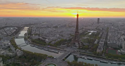 Aerial view of famous Eiffel Tower in Paris, France with twilight romantic sky. Stock Footage 274470155