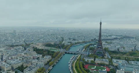 Aerial view of famous Eiffel Tower in Paris, France with morning cloud and fog. Stock Footage 292866435