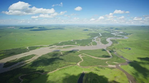 Aerial View of the First Bend of Yellow River in Ruoergai Grassland Wetland 库存影片 346837260