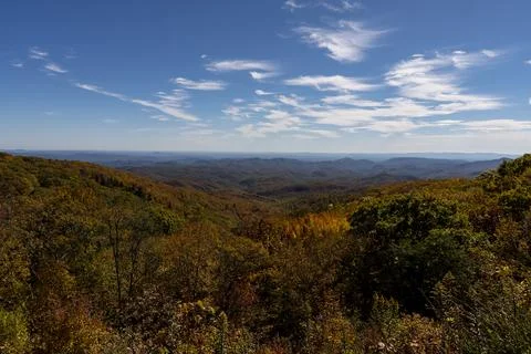 Aerial View Of The First Site Of Changing Leaves In The Mountains 스톡 사진
