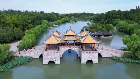 Aerial View of Five Pavilion Bridge in Yangzhou, Jiangsu 스톡 동영상 347630847