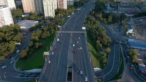 Aerial view flight over the central avenue in Moscow at sunset. Video stock 137986233