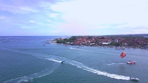 Aerial view flying fish 動画素材 84811958