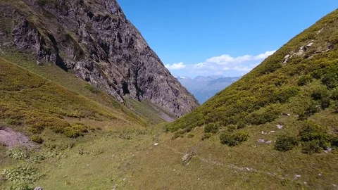 Aerial View. Flying over the mountain Aibga Krasnaya Polyana in Sochi. 動画素材 80228475