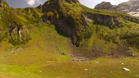 Aerial View. Flying over the mountain Aibga Krasnaya Polyana in Sochi. 動画素材 80249236