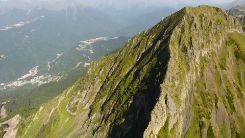 Aerial View. Flying over the mountain Aibga Krasnaya Polyana in Sochi. 動画素材 80251773