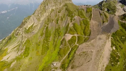 Aerial View. Flying over the mountain Aibga Krasnaya Polyana in Sochi. 動画素材 80251940
