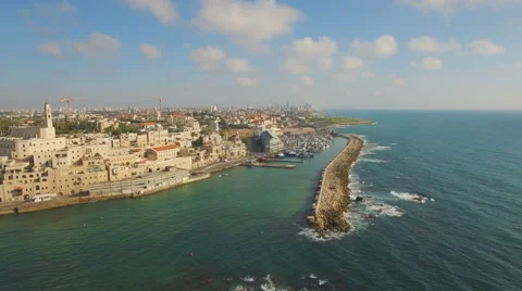 Aerial View, Flying Over Old Jaffa Port, Tel-Aviv Skyline and the Sea Vidéo 64925568