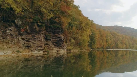 Aerial view: Flying over the river. Incredible autumn landscape Stockbeeldmateriaal 97277930