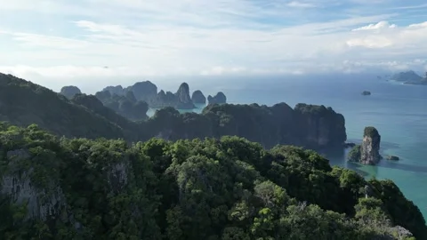 Aerial View Flying Through Clouds Revealing Tropical Islands in Ao Nang, Krabi, Video stock 334723158