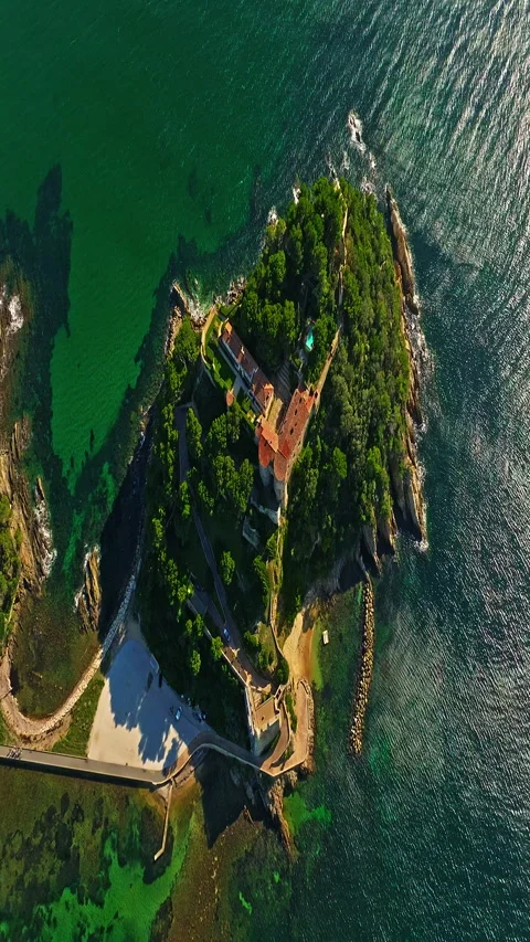 Aerial view of Fort Bregancon sunset aerial view from the mediterranean sea. A Stock Footage 318960285