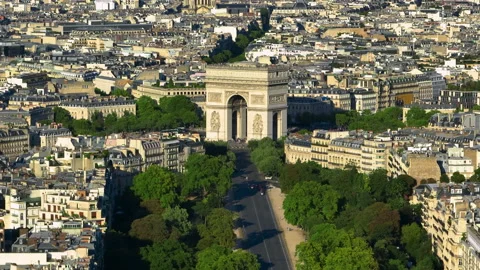 Panoramic aerial view of a roundabout at Champs Elysees, Paris