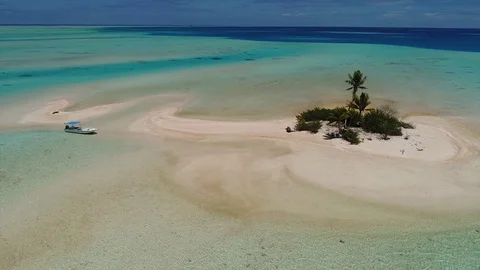 Aerial view of French Polynesia Vidéo 83629698