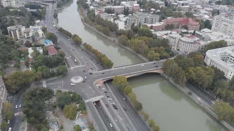 Aerial View of Galaktion Tabidze Bridge in the center of city. Georgia 스톡 동영상 101874829