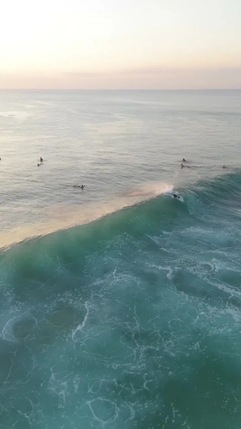 Aerial View of Gentle Ocean Waves at Sunrise, Bali, Indonesia 库存影片 339785029