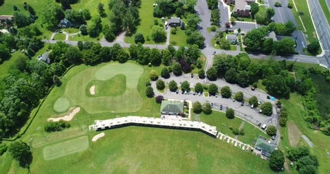 An aerial view of a golf complex in suburban Maryland. Stock Footage 132920880