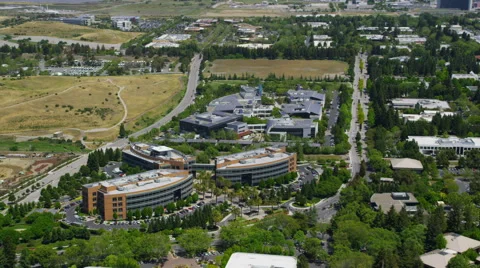 Aerial view of Google building in Silicon Valley California Vídeos de archivo 40638720