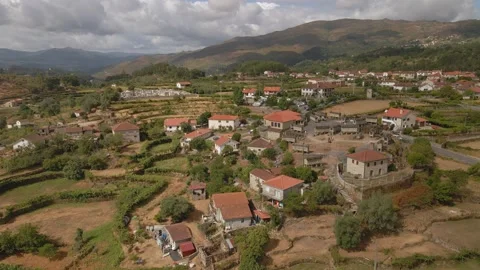 Aerial view of the granaries (espigueiros) in Soajo, Portugal Video stock 171836459