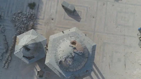 Aerial view of the Great Mosque of Aleppo Stock-Footage 170129101