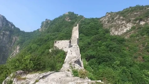 Aerial view of The Great Wall broken wall Vídeo Stock 77235648