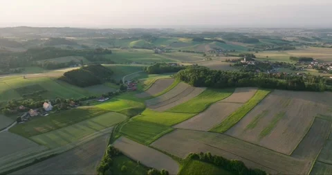 Aerial view of green fields and forests, Germany. Vídeos de archivo 333106968