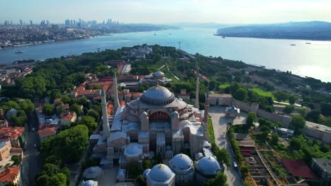 Aerial view of Hagia Sofia, Istanbul historical center and Bosphorus strait i Video stock 237646526