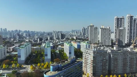 Aerial View of Han River and Subway Line 2 at Gangbyeon Stock Footage 292065958