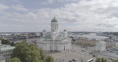 An aerial view the Helsinki Cathedral. Stock Footage 117071052
