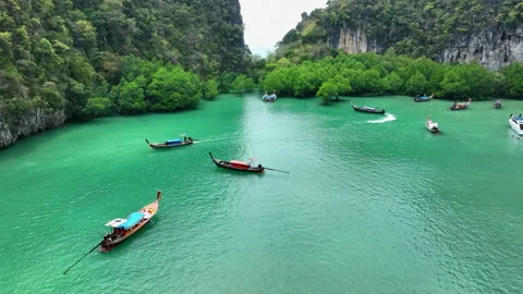 Aerial view, High angle view of Ko hong island lagoon Thailand Vídeos de archivo 235734020