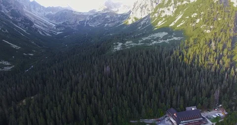Aerial view in High Tatras Mountains Valley with paths, Slovakia Video stock 126106960