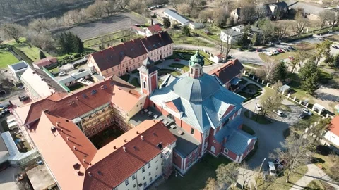 Aerial View of Historic Architectural Complex with Courtyard and Gardens-seg5 Video stock 327869040
