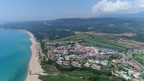 Aerial View of hotel 스톡 동영상 82300170