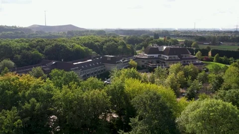 Aerial view of the hotel Vídeos de archivo 222099526