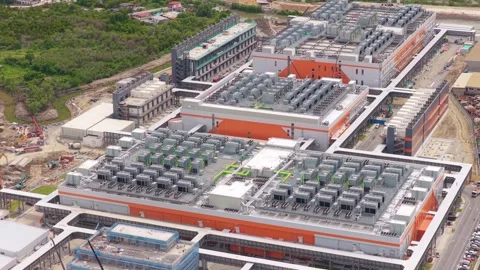 Aerial view of a hyperscale data center construction site Vídeos de archivo 346339774